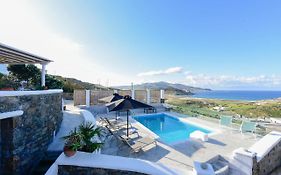 Ftelia Beach Paradise - Villa Irina'S Oasis
